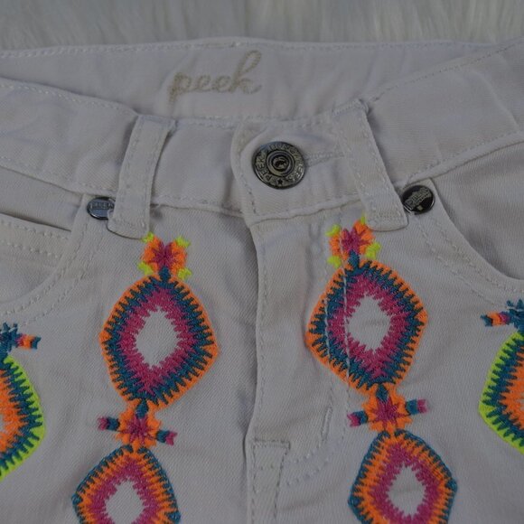 🎯5/$30  Peek White Distressed Embroidered Girls Shorts 4/5 - Picture 4 of 7
